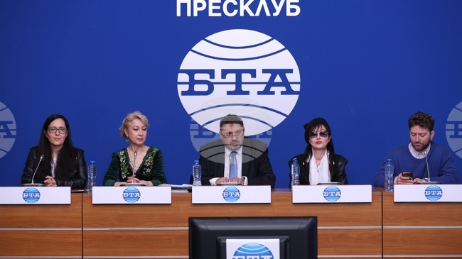 Книга, изложба и кинопанорама отбелязват 80-годишнината от рождението на Николай Волев