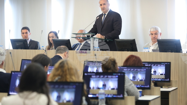 Програмата ни е фокусирана върху стандарта и качеството на живот на българския гражданин, заяви Румен Радев на среща с КНСБ