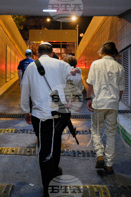 Top Vertical Photos Photo Gallery