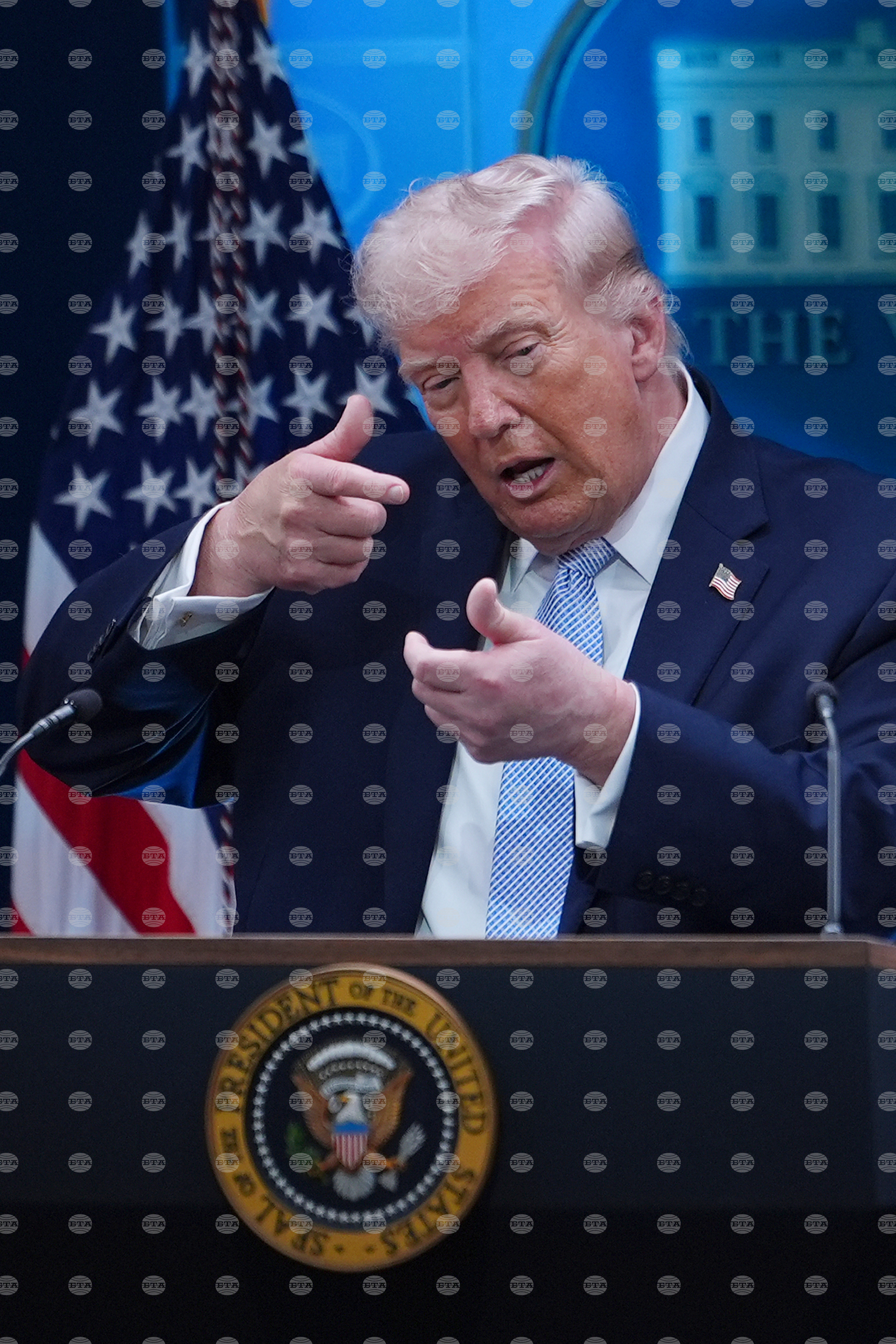 Top Vertical Photos Photo Gallery