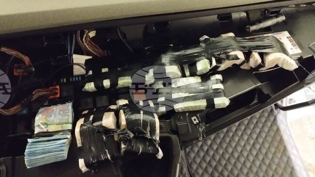 Гаранция от 10 000 лева за шофьор, пренасял недекларирани близо 102 000 евро през МП „Капитан Андреево“