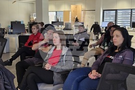 Летница - „Уолтопия“ - адаптирана работна среда