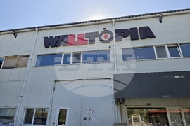 Летница - „Уолтопия“ - адаптирана работна среда