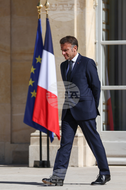 Френският президент Макрон съобщи, че е поздравил Петер Мадяр за победата на унгарските избори