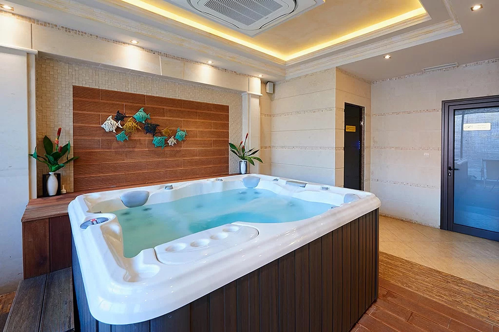 Поморие - хотел "Пенелопа Палас" - СПА и уелнес