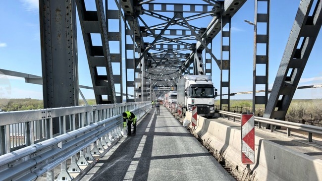Движението по Дунав мост при Русе ще бъде пуснато в двете платна в края на работния ден утре
