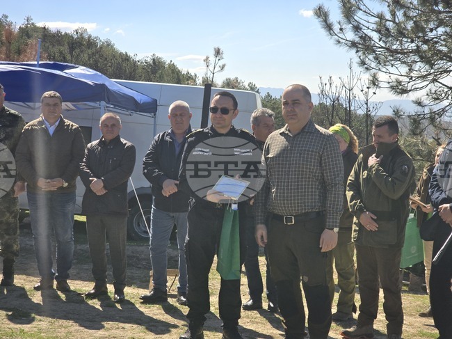 Страната ни се нуждае от национална система за борба с горските пожари, каза зам.-министър Николай Василев