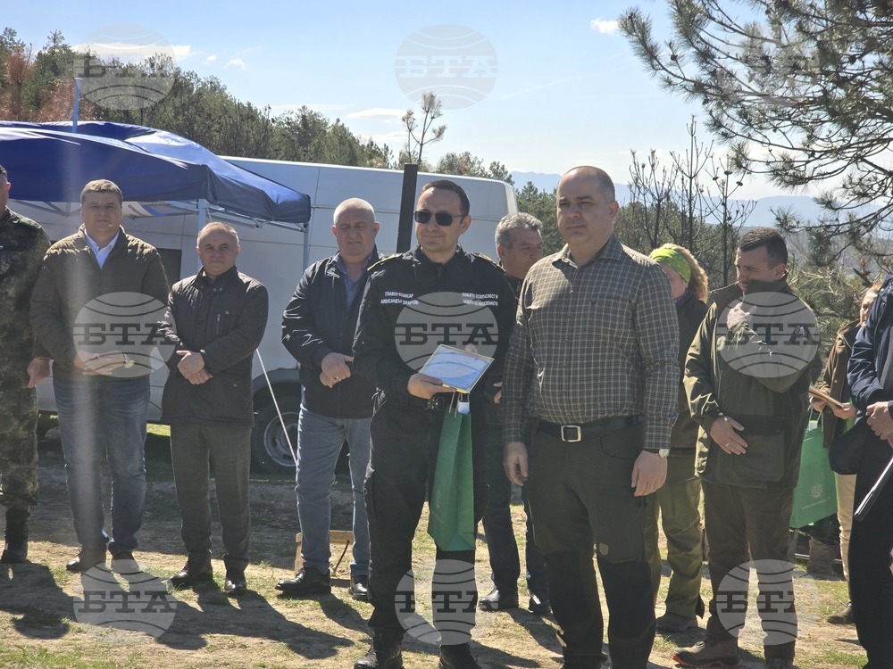 Село Илинденци - община Струмяни - залесяване