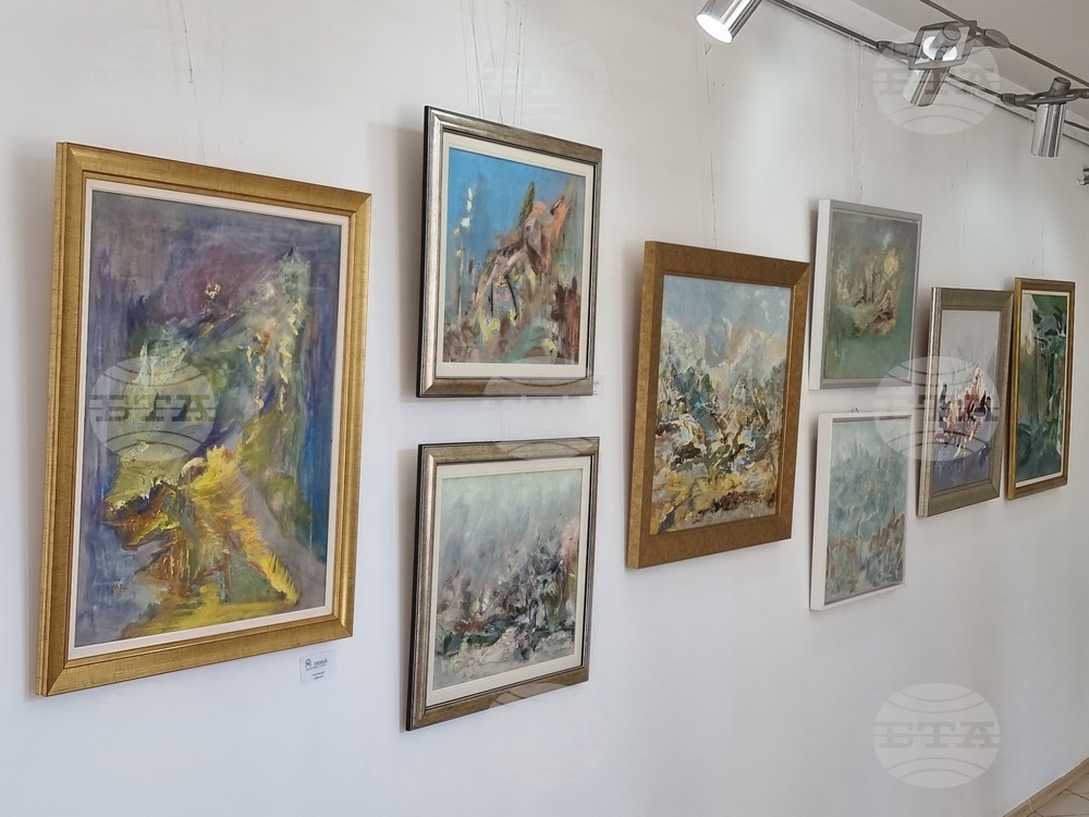 Перник - "Слънчев ден" - изложба на Мая Бисеркова