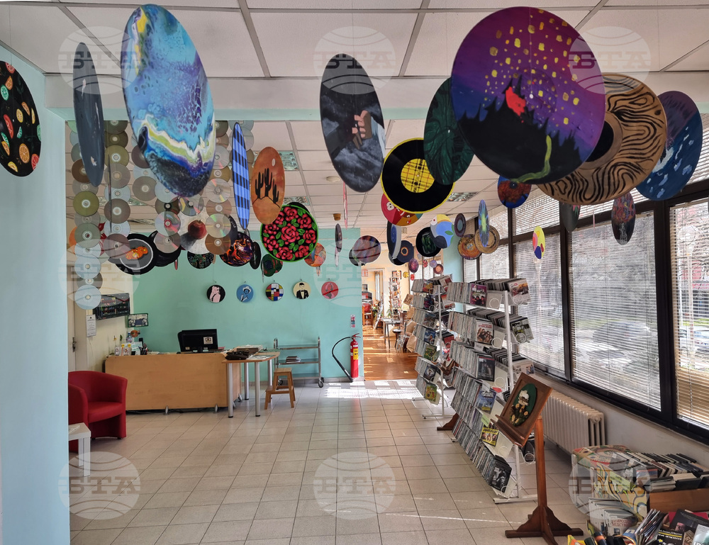 Варна - „Винилови фантазии“ - изложба