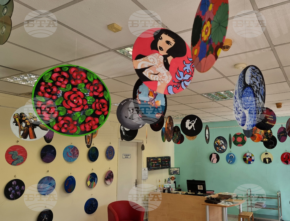 Варна - „Винилови фантазии“ - изложба