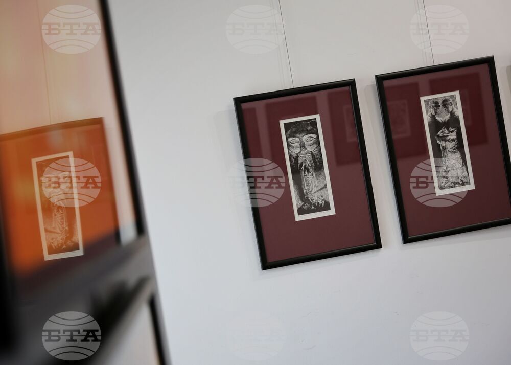 Бургас - Петър Лазаров - изложба - представяне на книга