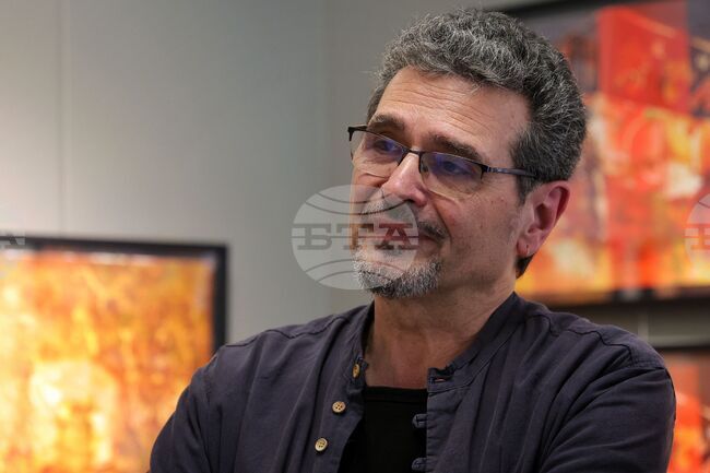 Бургас - Петър Лазаров - изложба - представяне на книга