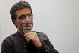 Бургас - Петър Лазаров - изложба - представяне на книга