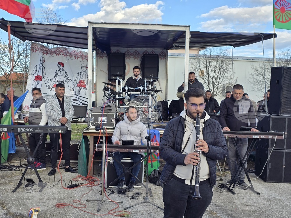 Левски - празник - роми