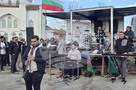 Левски - празник - роми