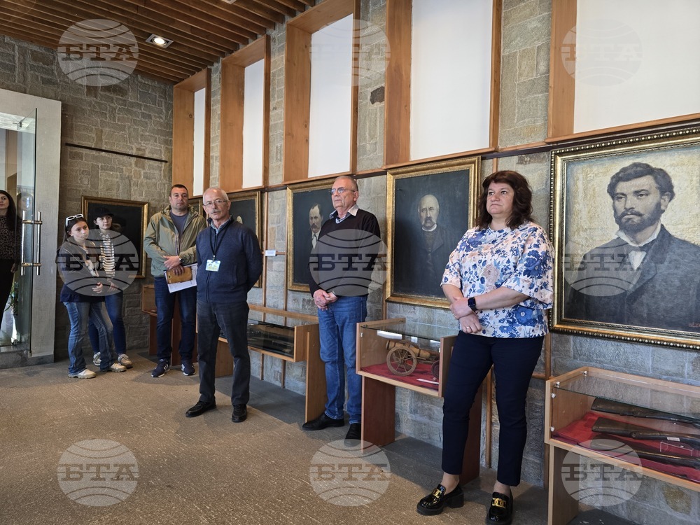 Панагюрище - Исторически музей - изложба „Реликви от Априлското въстание“