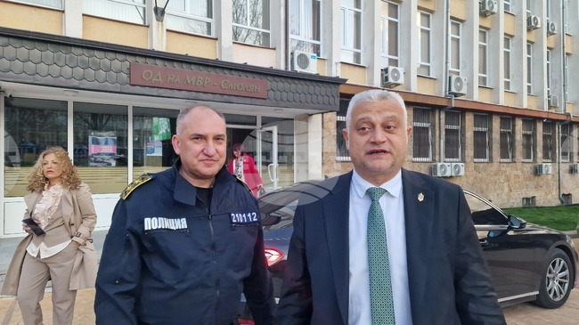 В пъти повече сигнали за изборни нарушения спрямо 2024 г. има в Смолян, заяви външният министър Емил Дечев пред БТА