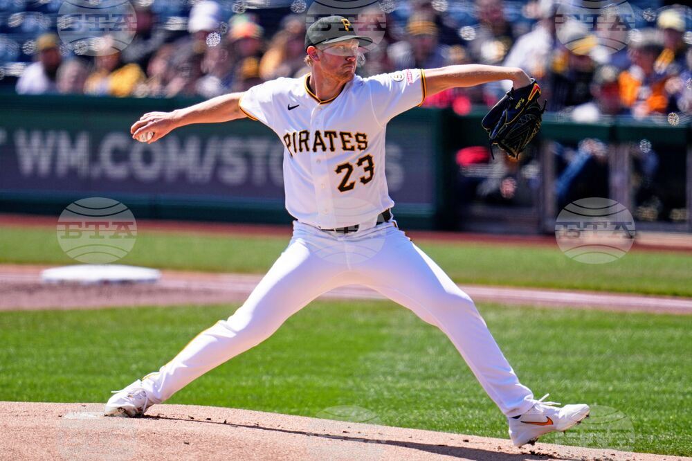 Padres Pirates Baseball