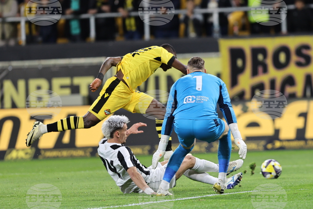 Пловдив - футбол - „Ботев“ (Пловдив) - „Локомотив“ (Пловдив)