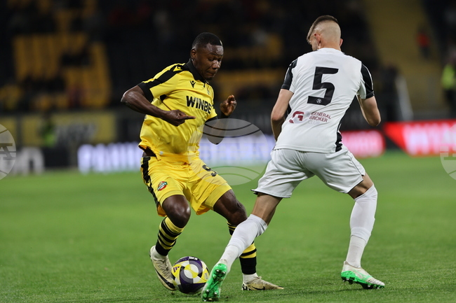 Пловдив - футбол - „Ботев“ (Пловдив) - „Локомотив“ (Пловдив)