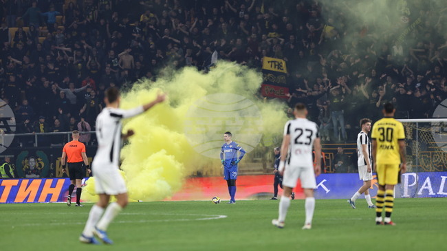 Пловдивските футболни клубове Ботев и Локомотив излязоха с обща позиция до Община Пловдив с искане за безвъзмездно ползване на стадионите си