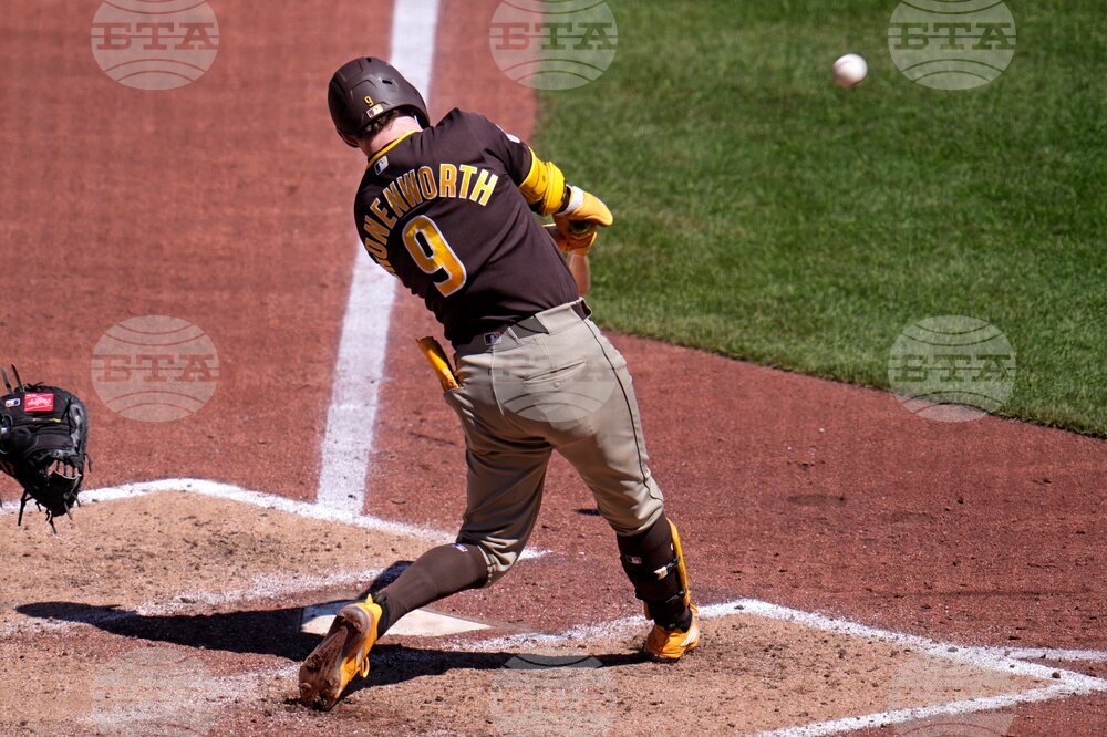 Padres Pirates Baseball