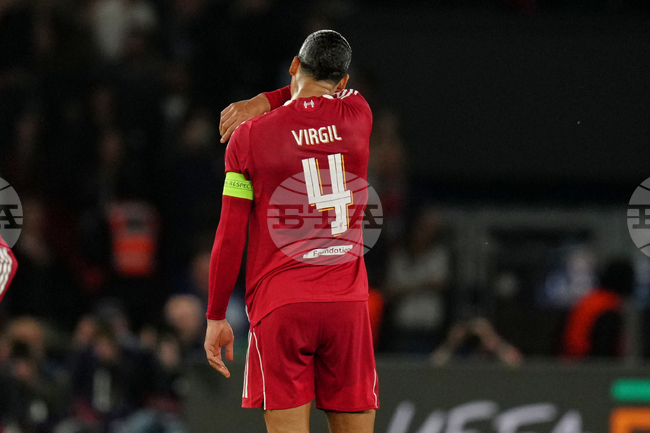 Капитанът на Ливърпул Върджил ван Дайк след загубата от ПСЖ: "Не бива да забравяме, че играем срещу европейския клубен шампион"