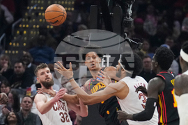 Hawks Cavaliers Basketball