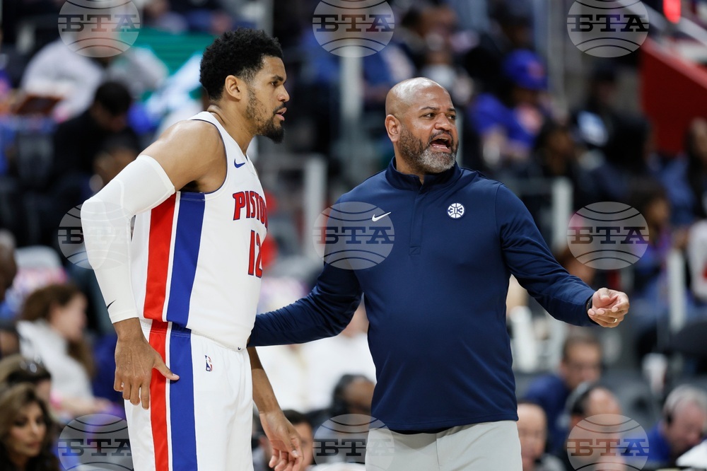 Bucks Pistons Basketball