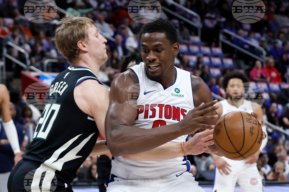 Bucks Pistons Basketball