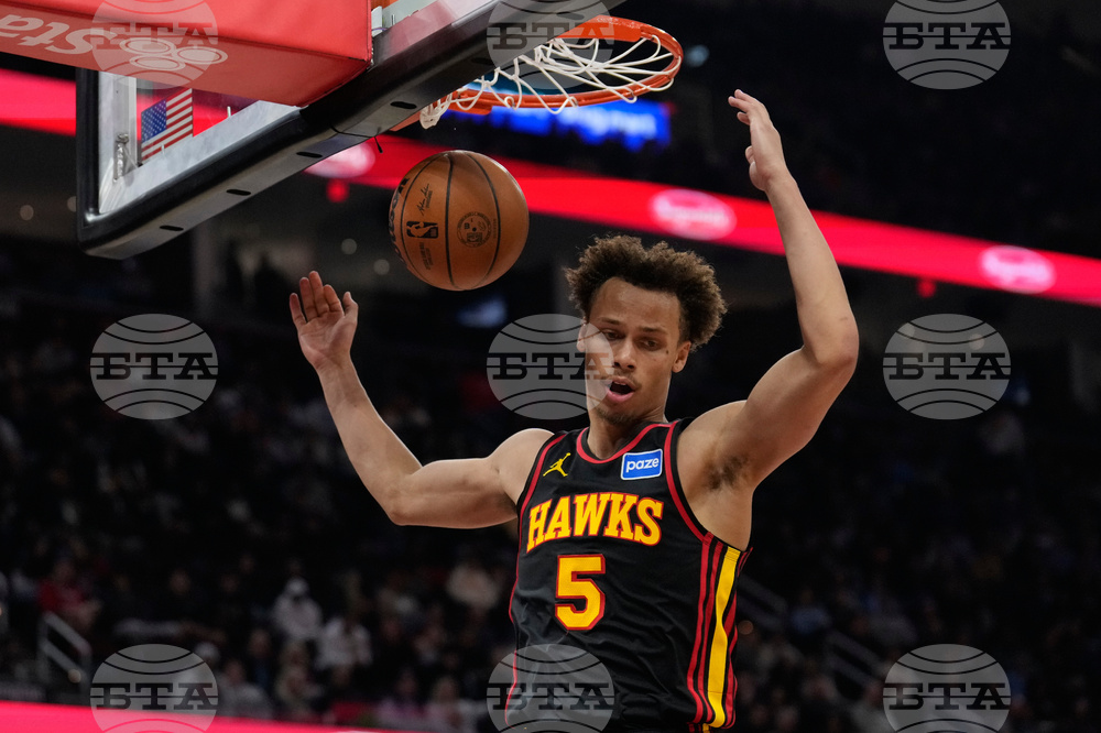 Hawks Cavaliers Basketball