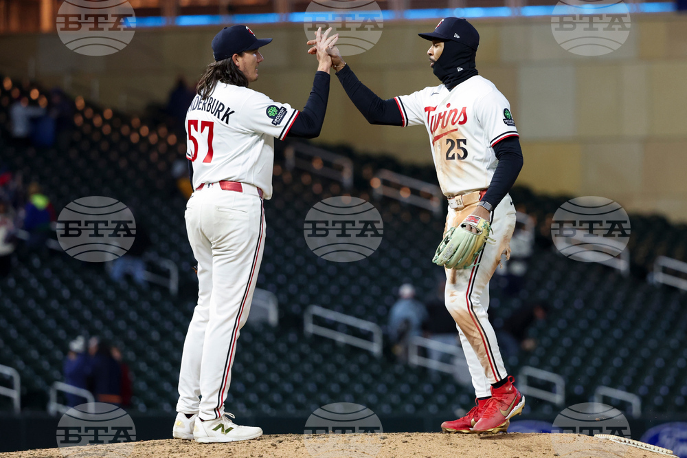 Tigers Twins Baseball