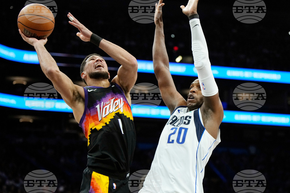 Mavericks Suns Basketball