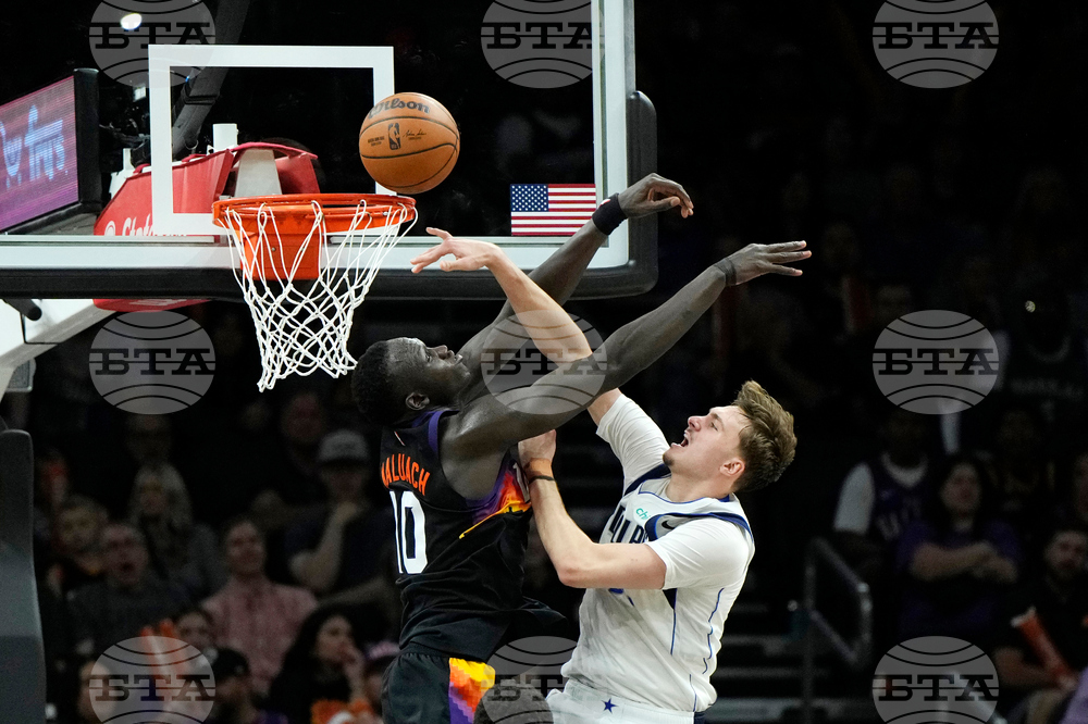 Mavericks Suns Basketball