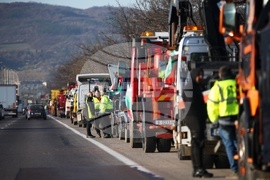 Асоциация на собствениците на специализирана пътна помощ - протест