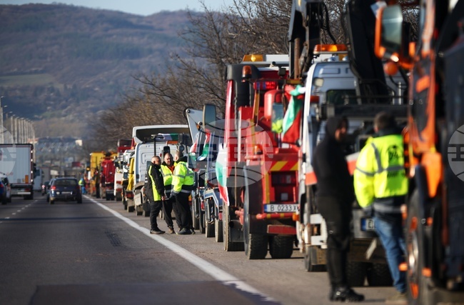 Асоциация на собствениците на специализирана пътна помощ - протест