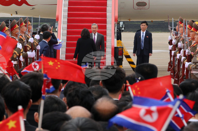 Севернокорейският лидер се е срещнал с китайския външен министър