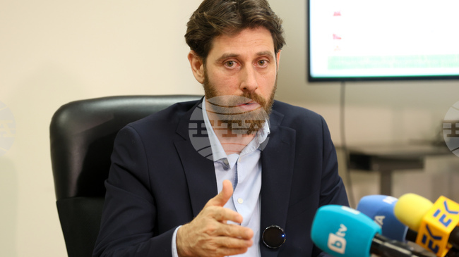 От началото на акция „Чиста храна“ до момента са затворени 27 обекта и над 260 тона потенциално опасни храни са спрени, каза изп. директор на БАБХ