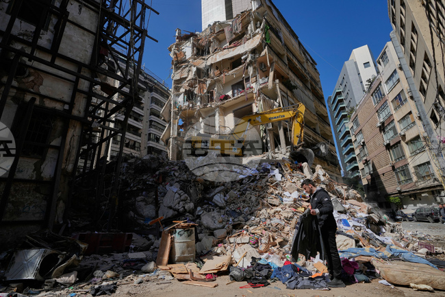 Израел отново нанесе удари срещу Ливан; над 200 души бяха убити при вчерашните атаки