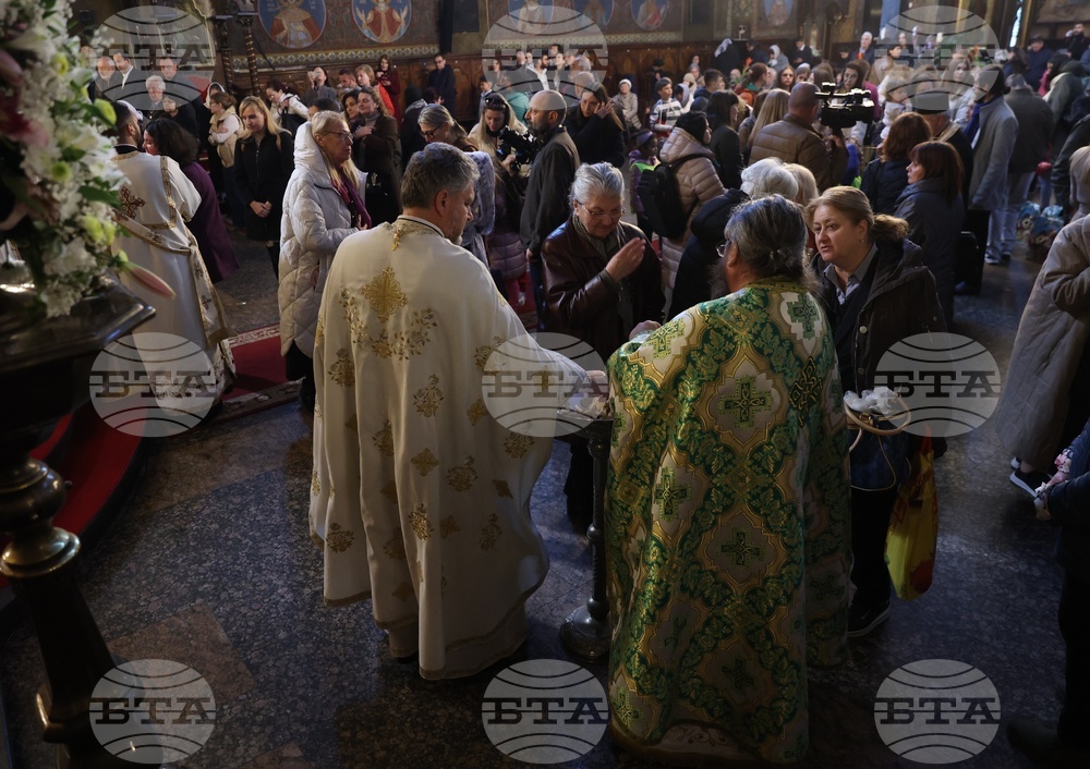 Holy Thursday - Service - Church of St, Nedelya - Sofia - Patriarch Daniil