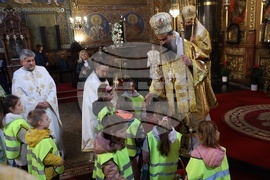 Митрополитски катедрален храм „Св. великомъченица Неделя“ - Велики четвъртък - Василиева света литургия
