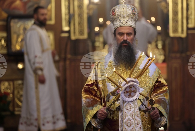 Holy Thursday - Service - Church of St, Nedelya - Sofia - Patriarch Daniil