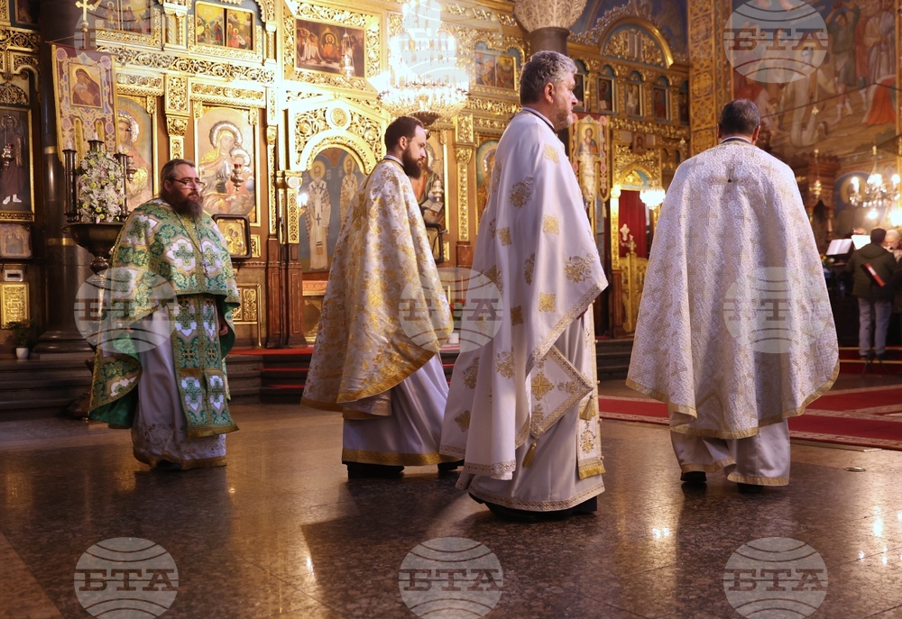 Holy Thursday - Service - Church of St, Nedelya - Sofia - Patriarch Daniil