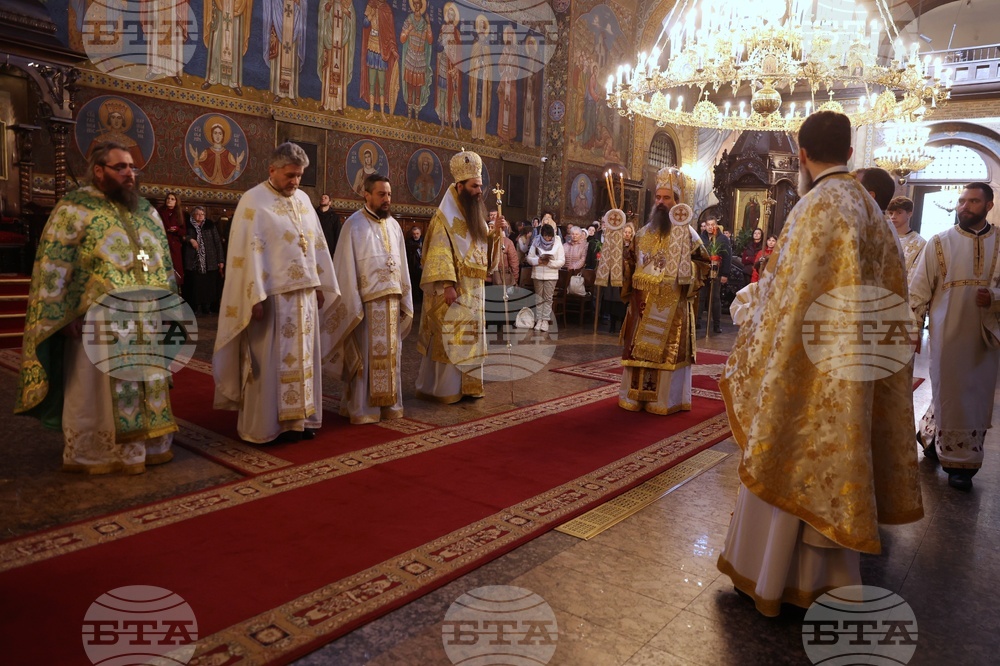 Holy Thursday - Service - Church of St, Nedelya - Sofia - Patriarch Daniil