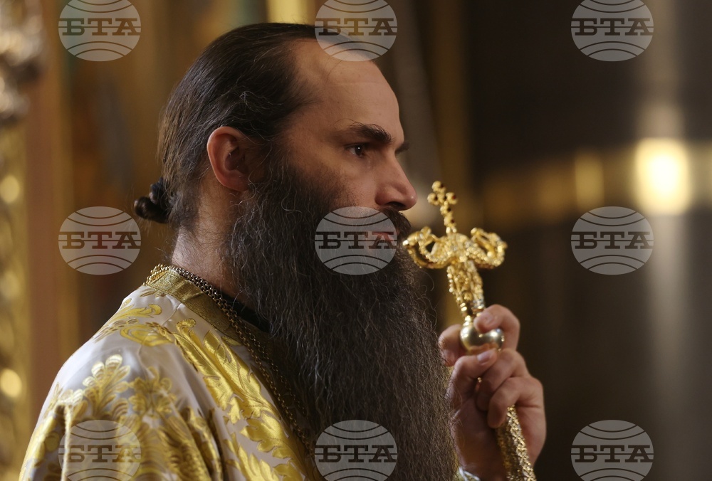 Holy Thursday - Service - Church of St, Nedelya - Sofia - Patriarch Daniil