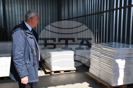 Благоевград - парламентарни избори - паравани за гласуване - транспортиране