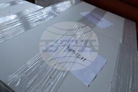 Благоевград - парламентарни избори - паравани за гласуване - транспортиране