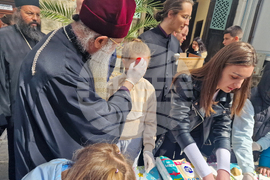 Пловдив - традиционно боядисване на яйца в храм „Св. Марина“ 