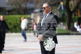 Михаил Белчев  - поклонение